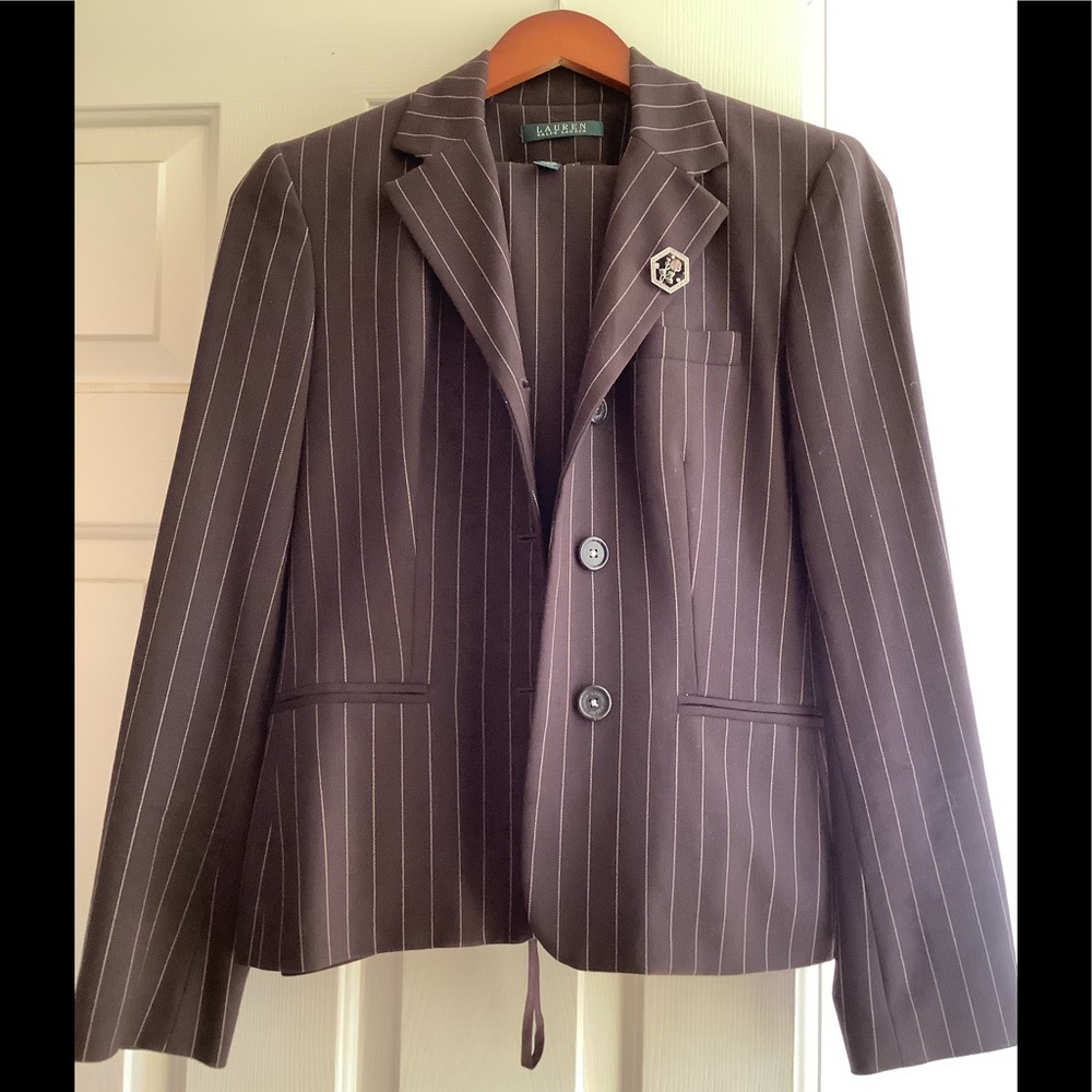 A Lauren Ralph Lauren women’s wool blend pant suit